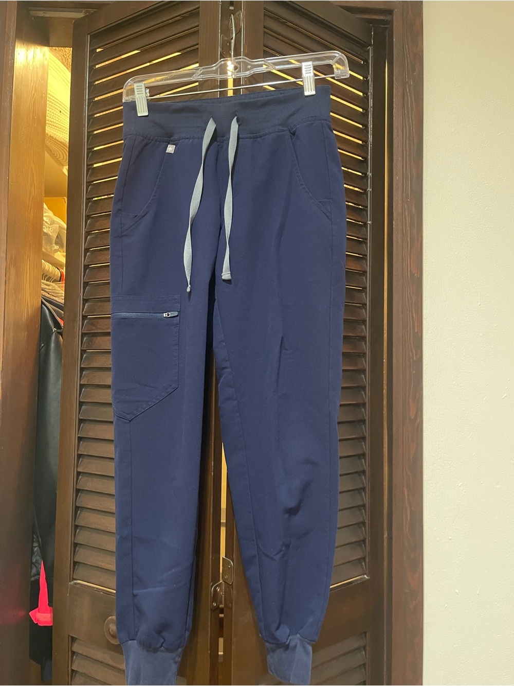 Figs Navy Zamora Women's Jogger Sweatpants with Gray Drawstring PETITE LENGTH